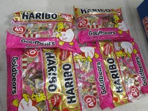 lot 69 image: 5 bags of Haribo 40 valentine excha...