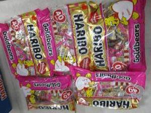 lot 71 image: 5 bags of Haribo 40 valentine excha...