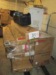 lot 79 image: pallet of items that need to be fix...