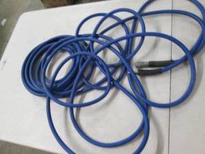 lot 117 image: 38 inch airlinehose...