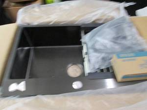 lot 200 image: Nano Manual Sink, open box, built i...