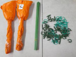 lot 241 image: 3 30 piece peonie and tomato stakes...