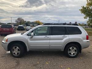 2005 Mitsubishi Endeavor XLS - AWD