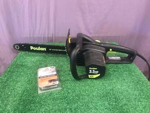 lot 3 image: Poulan 16 Electric Chain Saw with Extra Blade