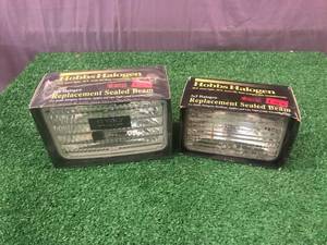 lot 20 image: 2 New Halogen Lamps