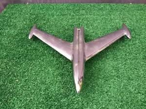 lot 49 image: Vintage Hood Ornament