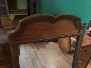 lot 59 image: Large Mirror