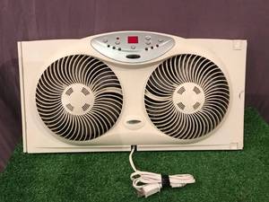 lot 71 image: Bionaire Window Fan