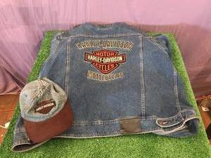 lot 79 image: Harley-Davidson Size XL Jacket & Cap