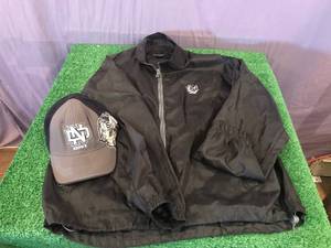 lot 82 image: UND Fighting Sioux Jacket Size M & Cap