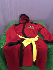 lot 92 image: Harry Potter Gryffindor Robe Size L