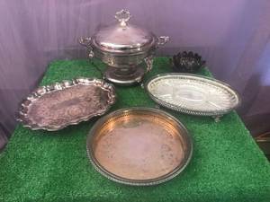 lot 115 image: Silver Plated Items
