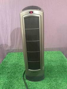 lot 191 image: Lasko Tower Heater