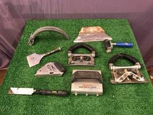 lot 209 image: Carpet Installation Tools