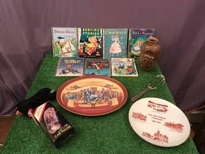 lot 226 image: Collectibles