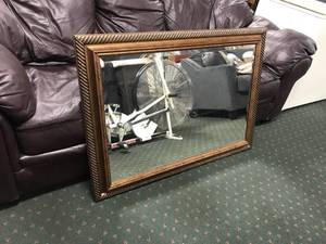 lot 264 image: Large Mirror