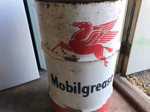 lot 335 image: Mobilgrease Barrel