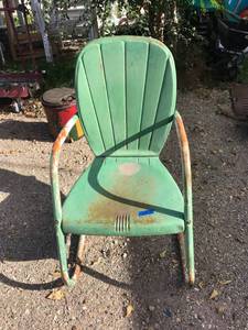 lot 359 image: Metal Outdoor Chair