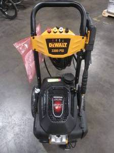 lot 20 image: Dewalt 3300 PSI at 2.4 GPM Honda Cold Water Professional Gas Pressure Washer, DXPW3324I - Could not get to turn over.