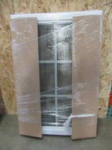lot 178 image: SIMONTON CUSTOM 6500 Series Left Hinge Casement Window Insert, for 27 x 39 12 Frame, Internal Grid. No Screen - Never Installed.