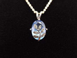 .925 Sterling Silver Art Nouveau Aquamarine Crystal Flower Pendant Necklace