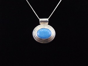 .925 Sterling Silver Inlayed Sodalite Cabochon Pendant Necklace