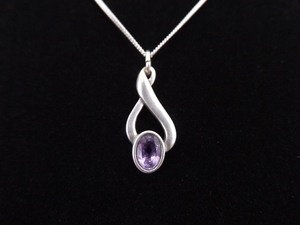 .925 Sterling Silver Oval Cut Amethyst Infinity Pendant Necklace