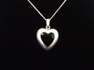 .925 Sterling Silver Inlayed Black Onyx Heart Pendant Necklace