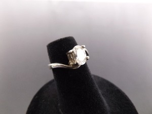 .925 Sterling Silver Pear Cut Zirconia Solitaire Ring&nbspSize 3.75