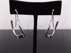 .925 Sterling Silver Wavy Hoop Hook Earrings