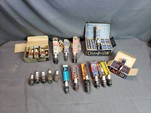 Large Lot of Vintage Spark Plugs, Many Unused