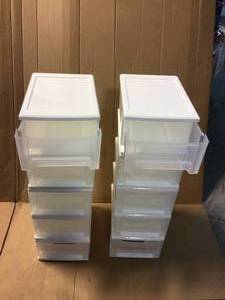 lot 76 image: 6.5 Qt. Stackble Drawer Storage Bin, in White, (5 Pack) by IRIS USA, Inc. Customer Returns See Pictures