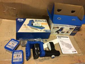 lot 88 image: Pocket-Hole Jig 520PRO by Kreg Customer Returns See Pictures
