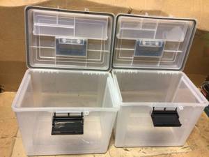 lot 95 image: 17 Qt. Legal File Storage Box for Letter, Storage Tote, with Organizer Lid, in Clear, (2 Pack) by IRIS Customer Returns See Pictures