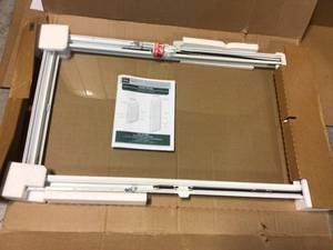 lot 98 image: White Cordless Add On Enclosed Blind with 12 in. Wide Aluminum Blinds for 20 in. Width x 36 in. Length Door Window by ODL Customer Returns See Pictures