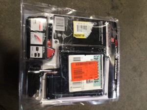 lot 27 image: Milwaukee M18 18-Volt Lithium-Ion XC Starter Kit with One 5.0Ah Battery and Charger