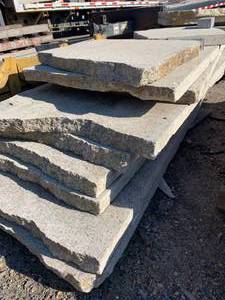 lot 6 image: Natural Stone Prairie Shell Flagstone