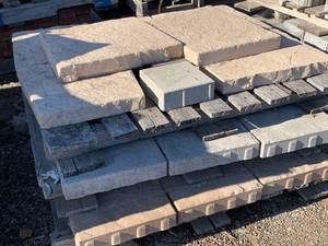 lot 79 image: MiscellaneousTechoBloc PaversAndCaps