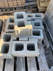 lot 92 image: Concrete Block