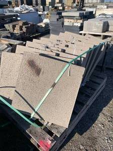 lot 180 image: Tech Bloc Aberdeen 20 X 20 Pavers Approx 17 Pieces