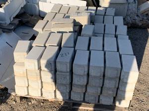lot 211 image: 4 X 8 Permeable Vision Pavers Approx 124 Pieces
