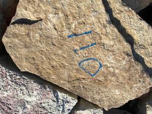 lot 110 image: Chilton Natural Stone VeneerApprox30-40 SQ FT
