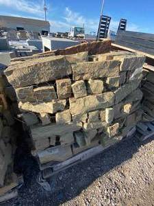 lot 105 image: Natural Stone Full Bed Stone Or EdgersEdwardsStone