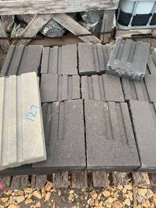 lot 127 image: MiniCreta 3 Onyx Black WallApprox10X SQ FT