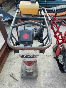 lot 250 image: Jumping Jack (motor starts)