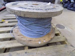 lot 8 image: 38 Galvanize Steel Gide Wire
