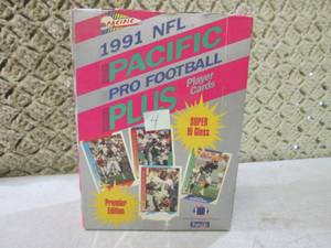 (C-4) Box of 1991 NFL Pacific Pro F...