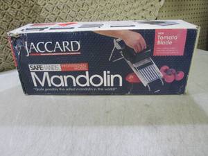 (RM1) Jaccard Safe Hands Mandoline...