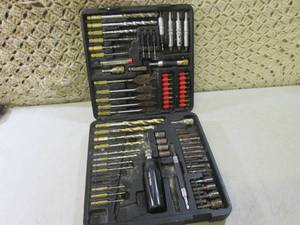 (F-0) Craftsman Tool Kit HingesLat...