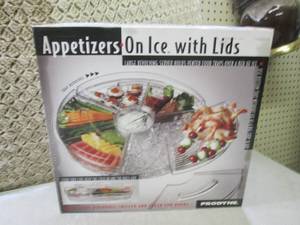 (D-1) Appetizers On Ice with Lids...
